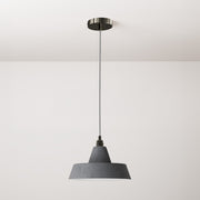 Lampada a sospensione completa di cavo tessile, paralume in ceramica Industriale e finiture in metallo - Effetto cemento