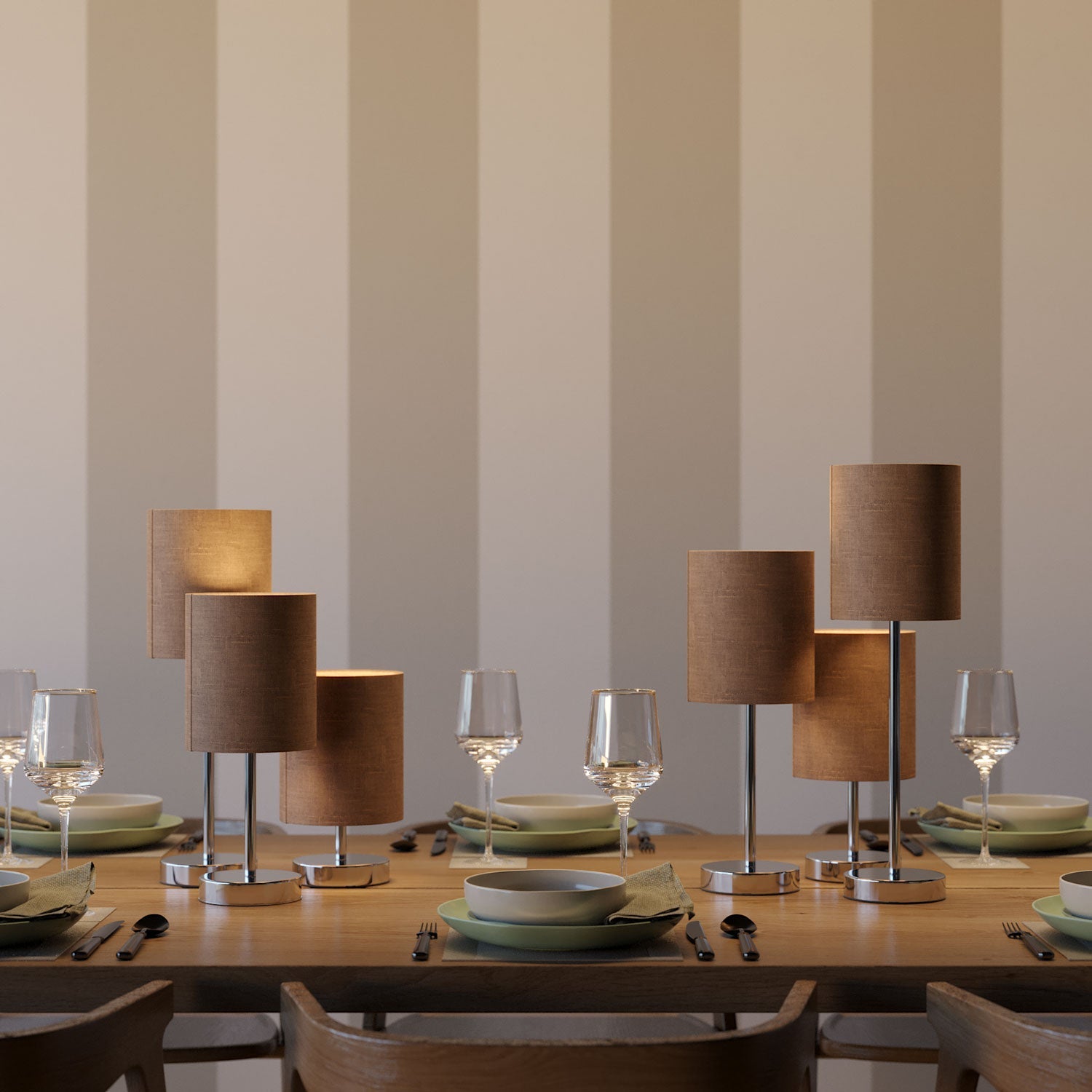 Alzaluce per paralume - Lampada da tavolo in metallo e spina UK - Cromo 5 cm