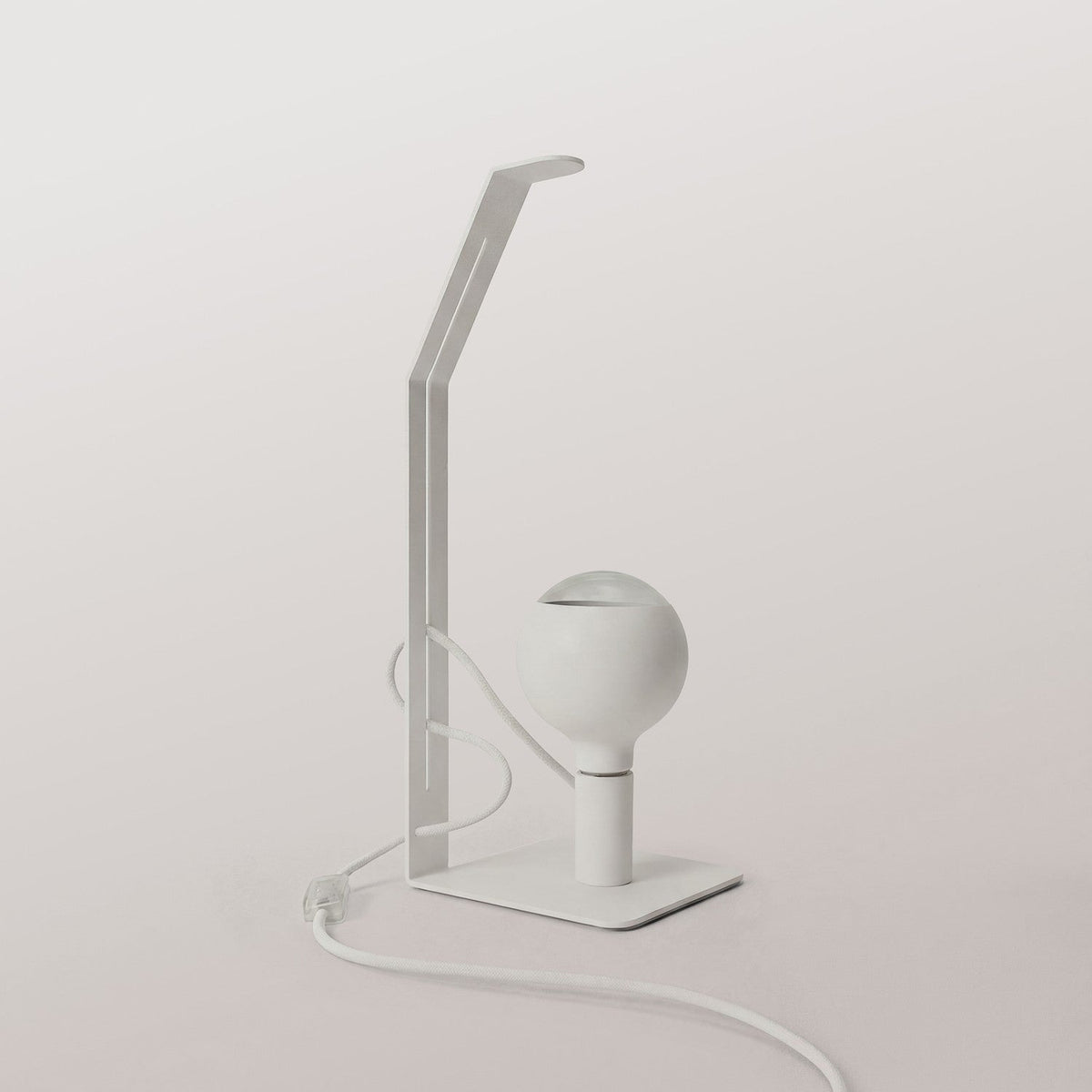 Koso Lucia - Lampada da tavolo con spina UK - Bianco
