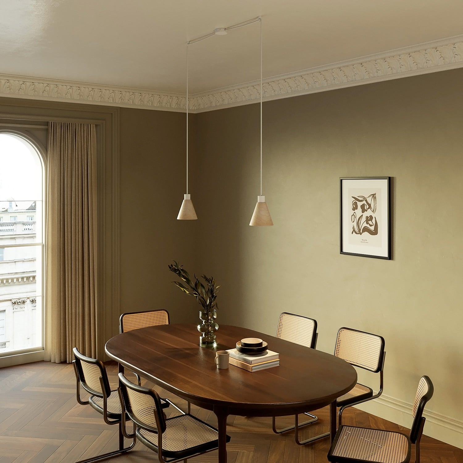 Lampada a sospensione a 2 cadute con paralumi conici in legno - Bianco opaco