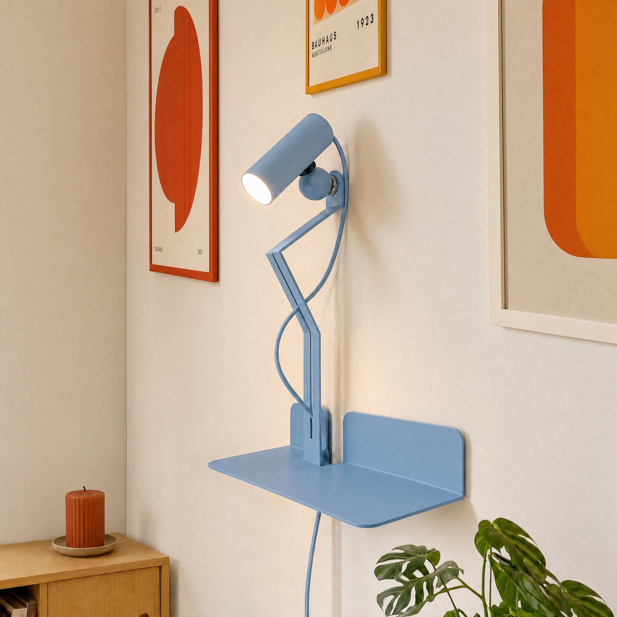 Lampada da parete con mensola e faretto magnetico orientabile - Murio Tubo - Blu - Creative Cables