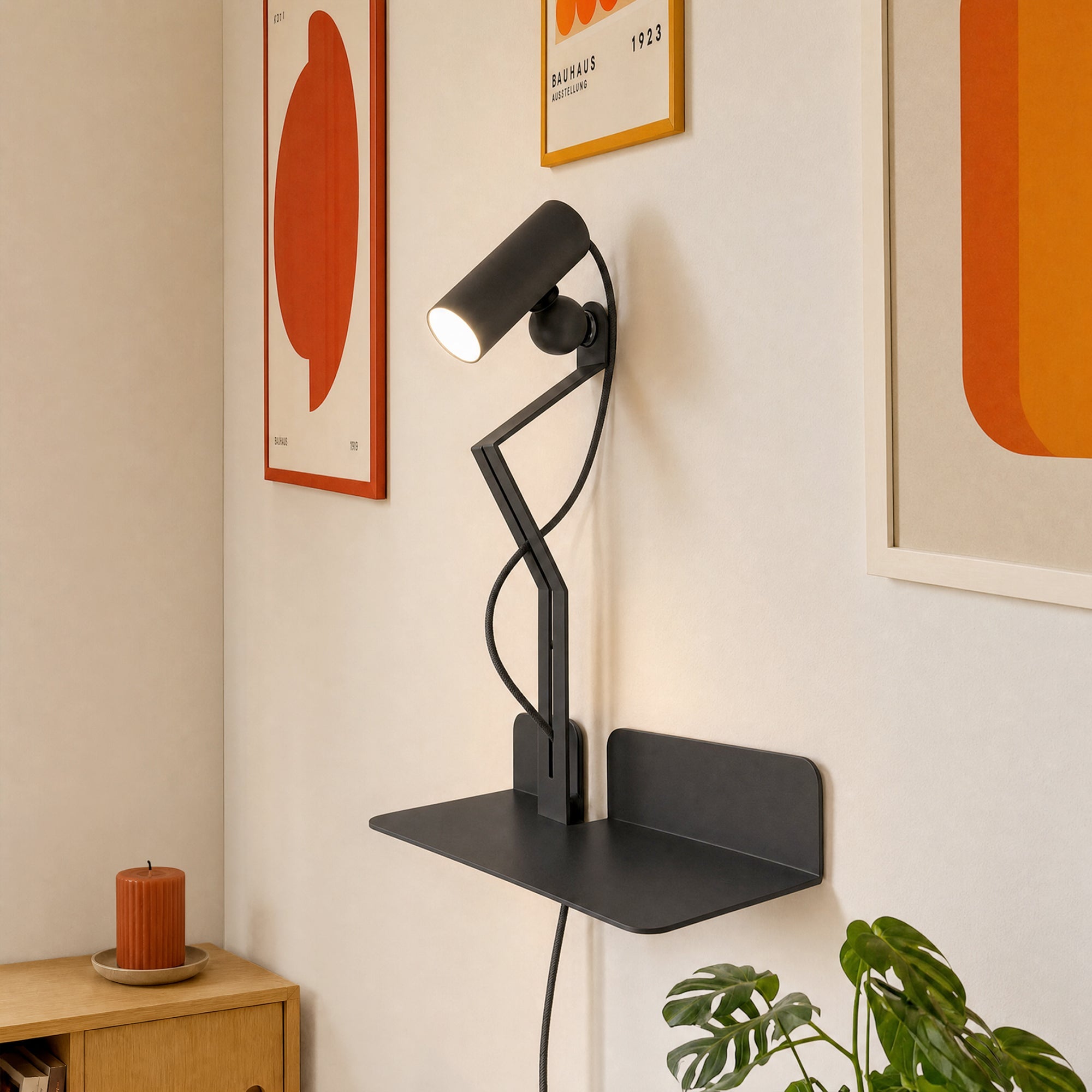 Lampada da parete con mensola e faretto magnetico orientabile - Murio Tubo - Nero - Creative Cables