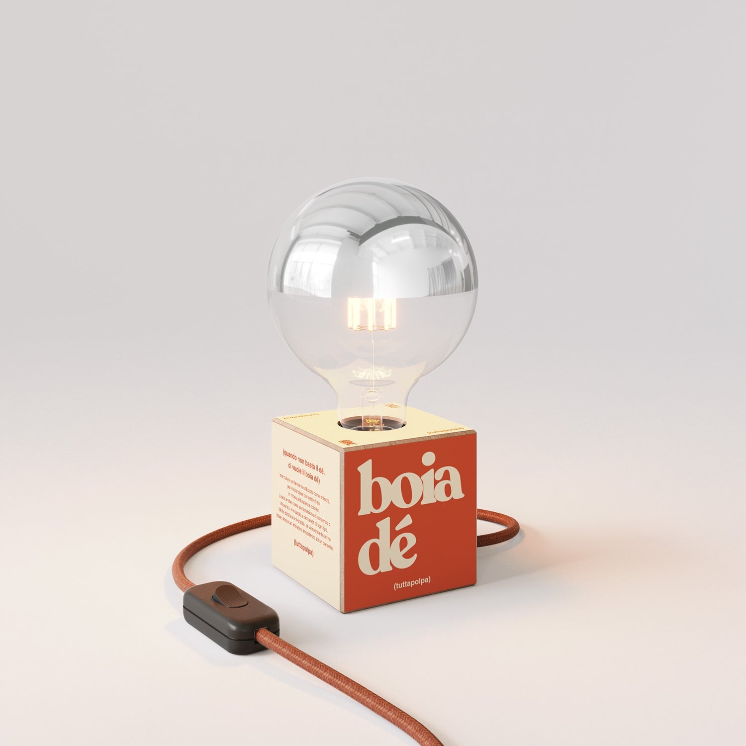 Lampada da tavolo Cubetto "Boia de" con spina inglese e lampadina globo mezza sfera argento - Tuttapolpa