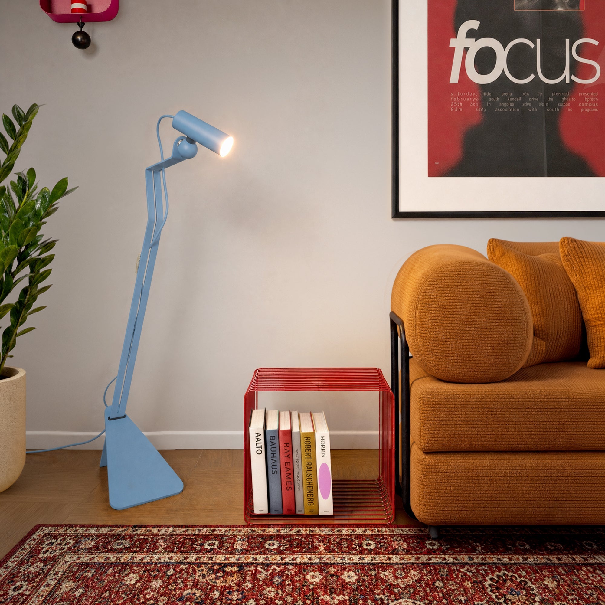 Lampada da terra inclinabile con faretto magnetico orientabile - Mario Tubo - Blu - Creative Cables